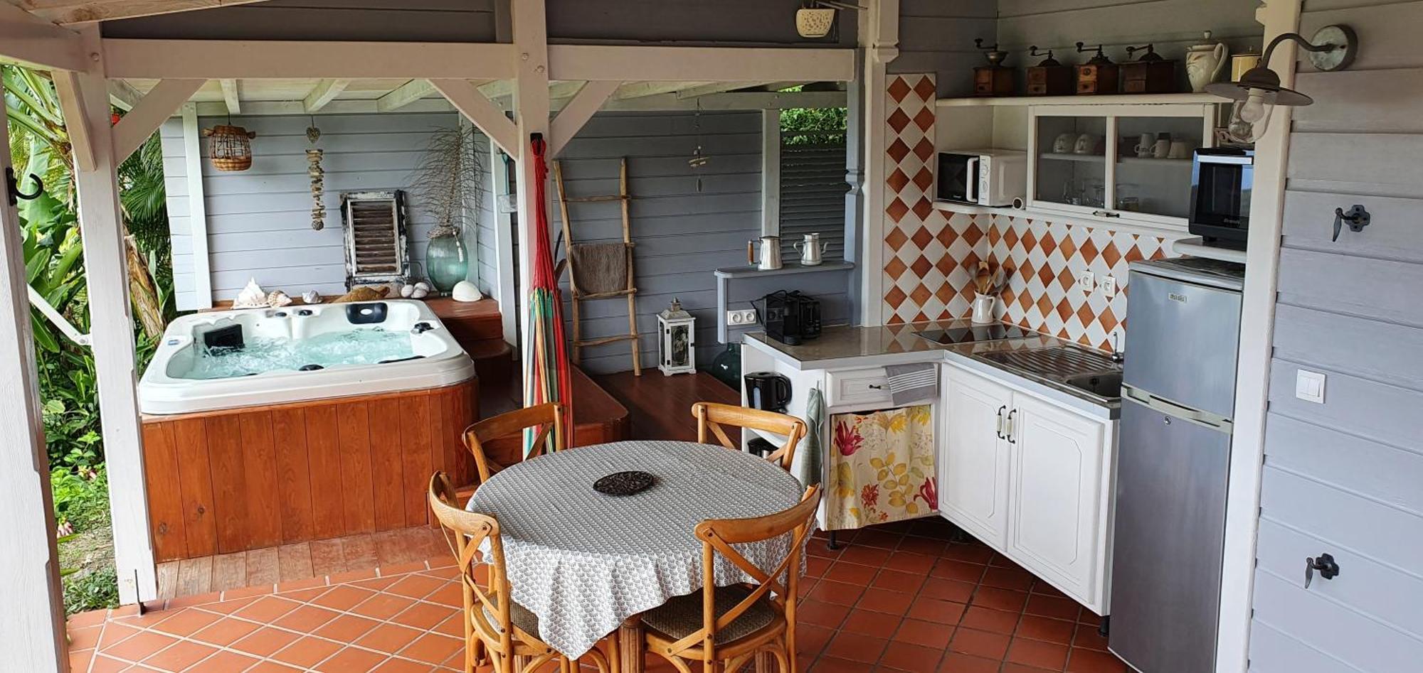 Beausejour Guest House Pointe-Noire Habitación foto